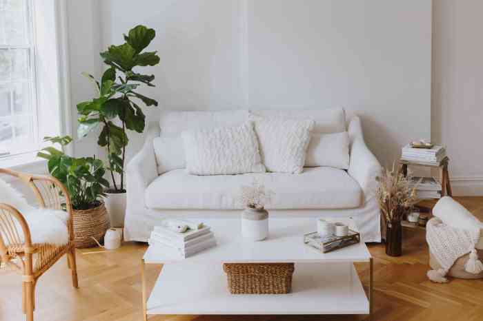 9 Expert Tips for Styling White Rooms